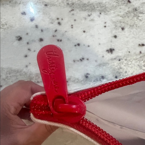 Thirty One  'Merry and Bright' Holiday Cosmetic Bag - Picture 4 of 4